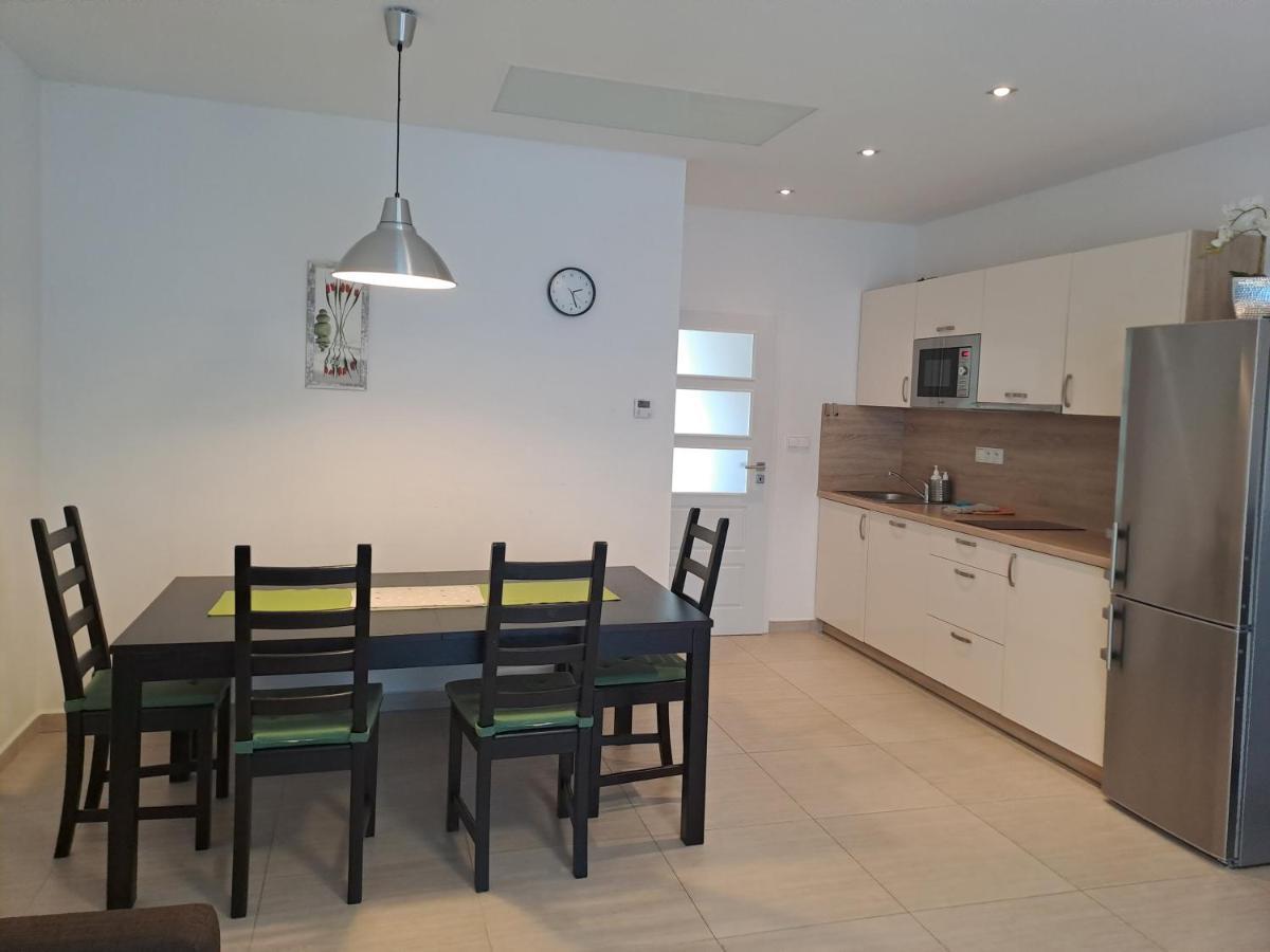 Apartmany U Zamecku Hlohovec Εξωτερικό φωτογραφία